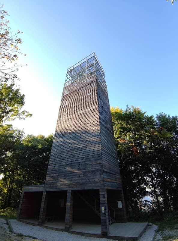 Dubeň observation tower - Image 2