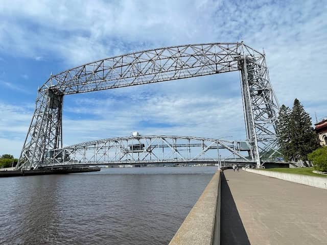 Aerial Lift Bridge - Image 3