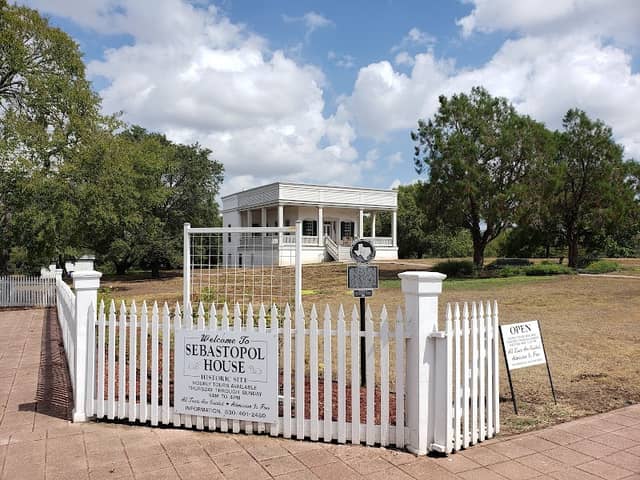 Sebastopol House Historic Site - Image 2