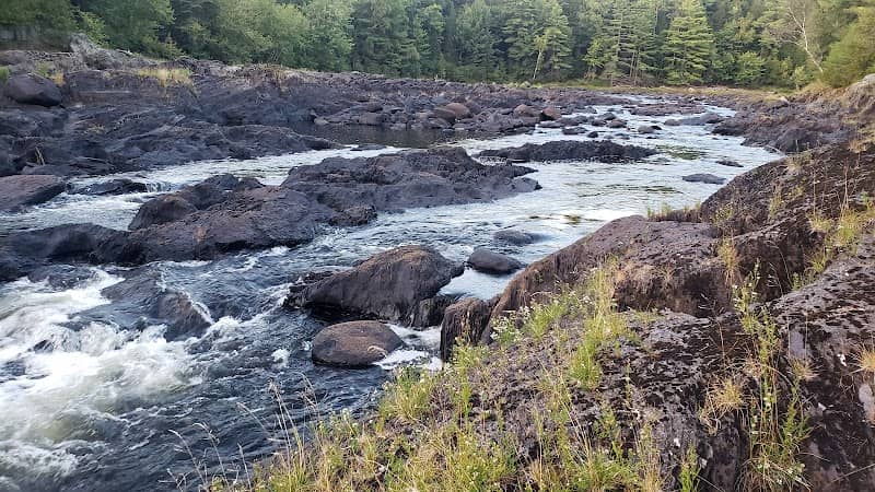 Lower Gordon Falls - Image 1