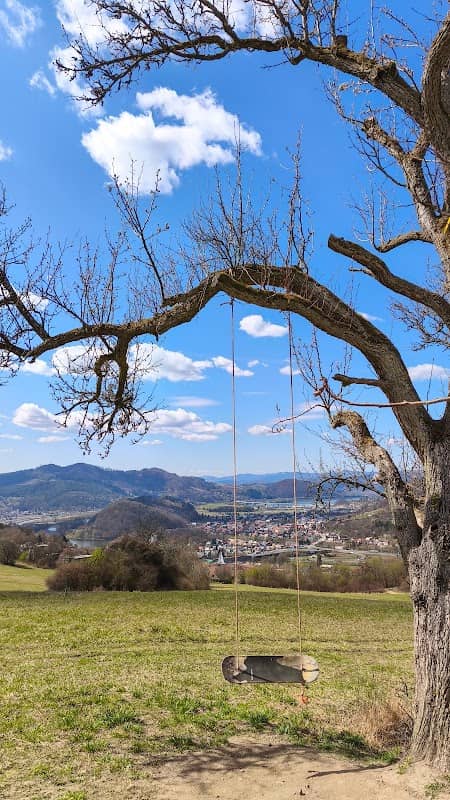 Hojdačka nad Budatínom - Image 1