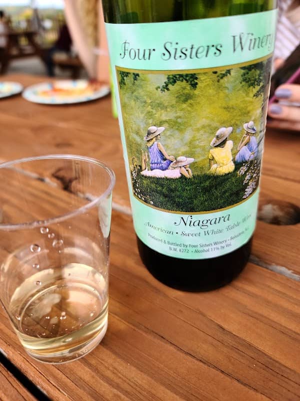 Four Sisters Winery - Image 2