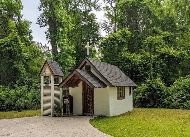 Smallest Church in America - Image 2