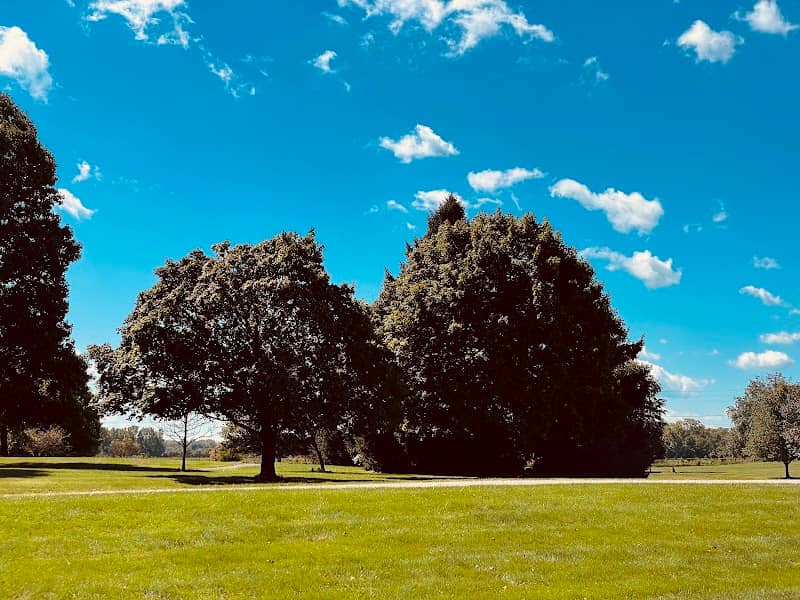 Geller Park - Image 1