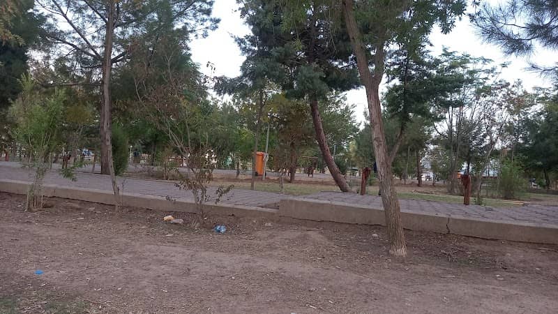 باخچەی فەرقانییەکان - Image 1