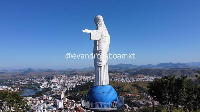 Christ the Redeemer of Itaperuna - Image 2