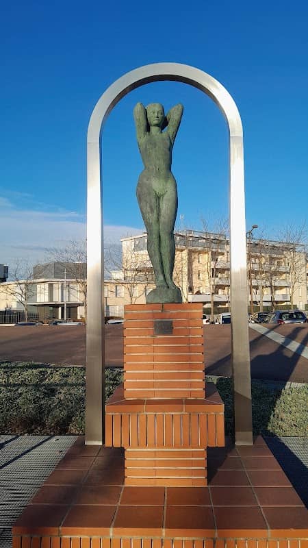 Statue L'Aurore - Image 1