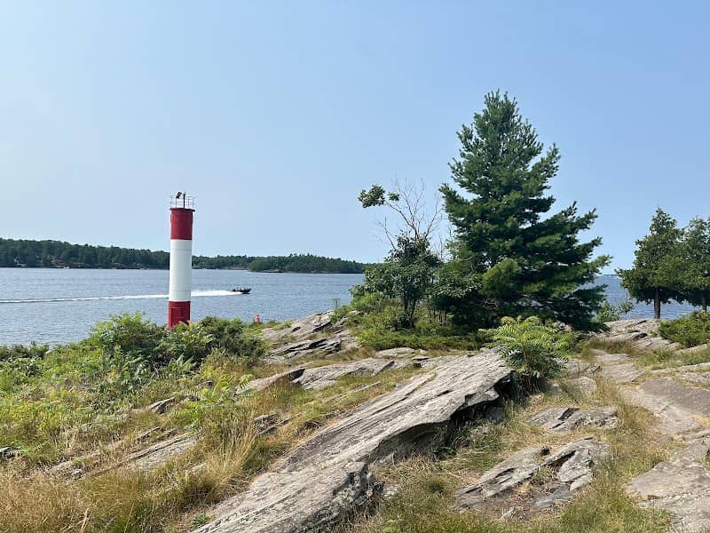 Harold Point Viewing Rocks ( Kilbear Provincial Park ) ) - Image 1