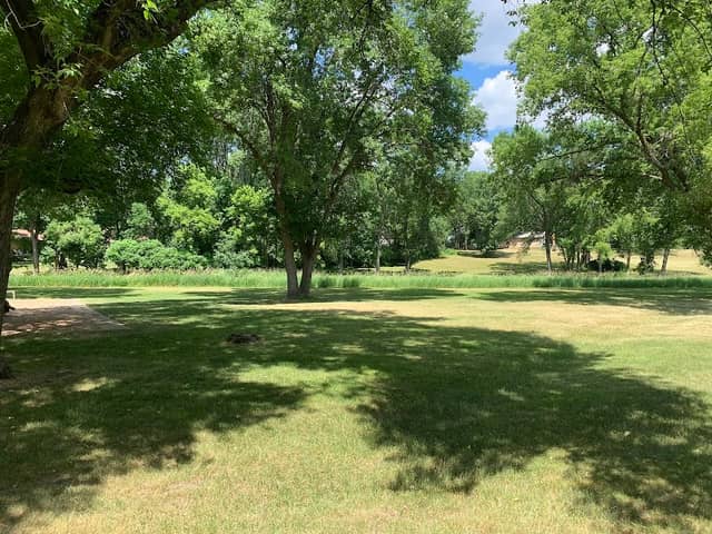 Willow Park - Image 1