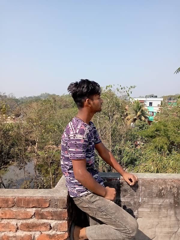 ARIF khan - Image 1
