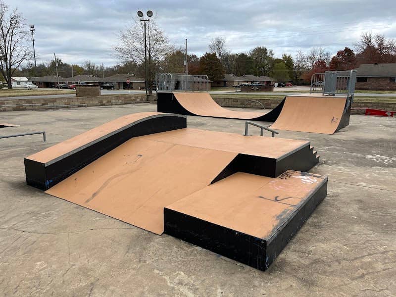 Prairie Grove Rieff Skatepark - Image 1