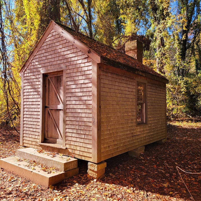 Henry David Thoreau Replica Cabin - Image 2
