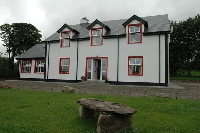 Willow Farmhouse Holiday House - Image 1