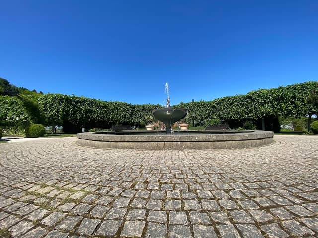Sunken Garden Fountain - Image 1