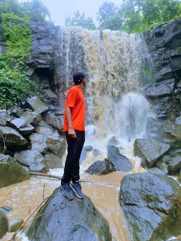 Harsiddhi mata waterfall - Image 1