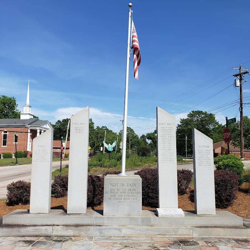 Calvin Hipp Veterans Memorial Park - Image 1