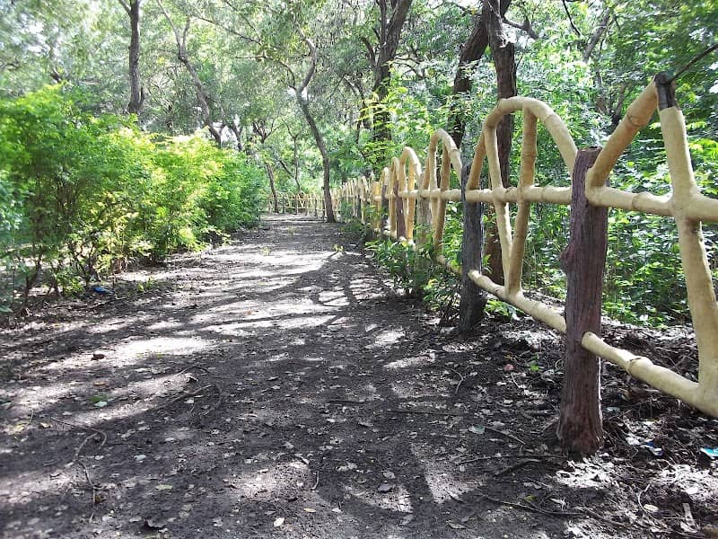 Chatri Talav Garden - Image 2