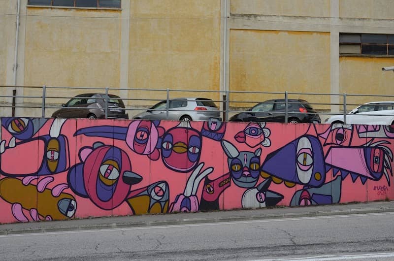Murales - Image 2