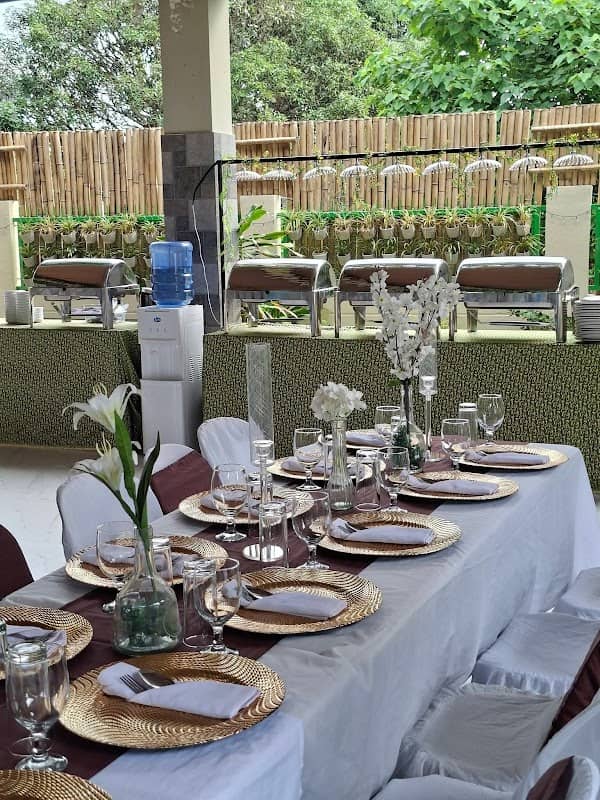 Noralyn's Resort - Image 1