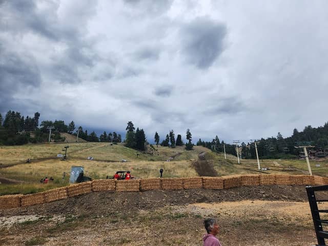 Bear Mountain Ski Area - Image 3