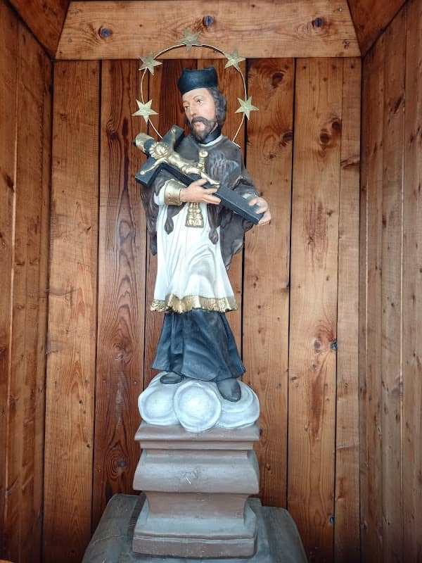 Dřevěná kaplička - Image 2