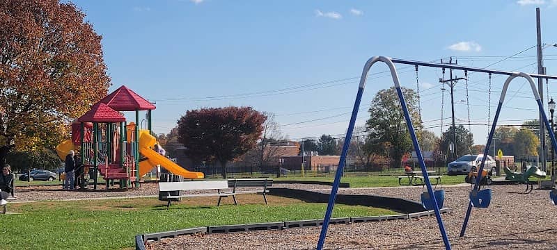George c wright municipal Park - Image 1