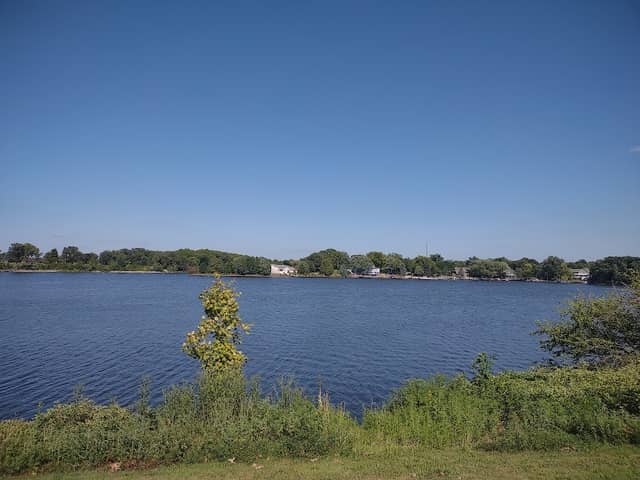 Lake Bloomington Park and Boat Launch - Image 1