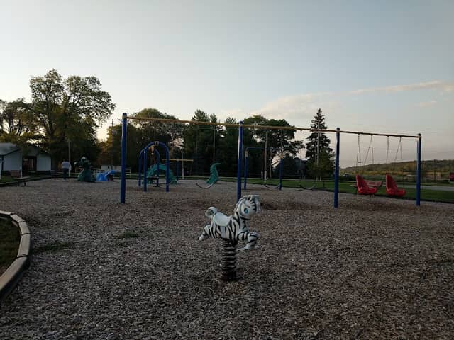 Willow Park - Image 1