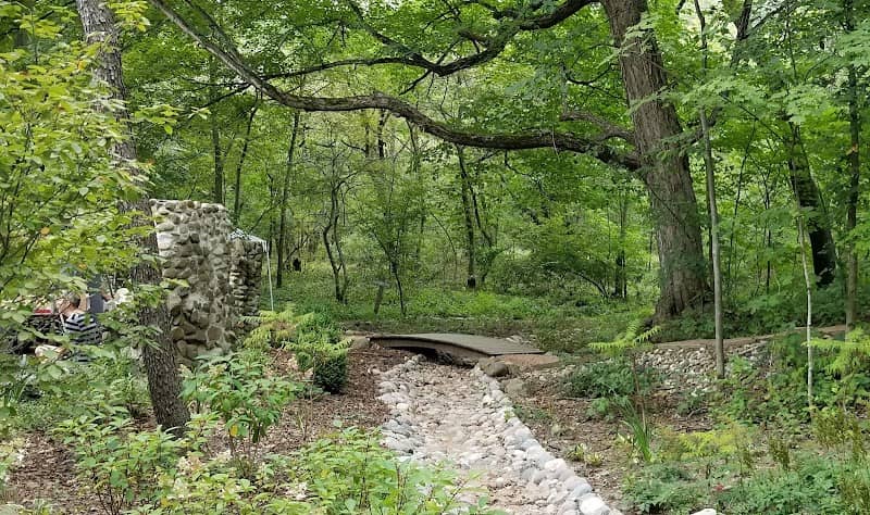 Hawthorn Hollow Nature Sanctuary & Arboretum - Image 1