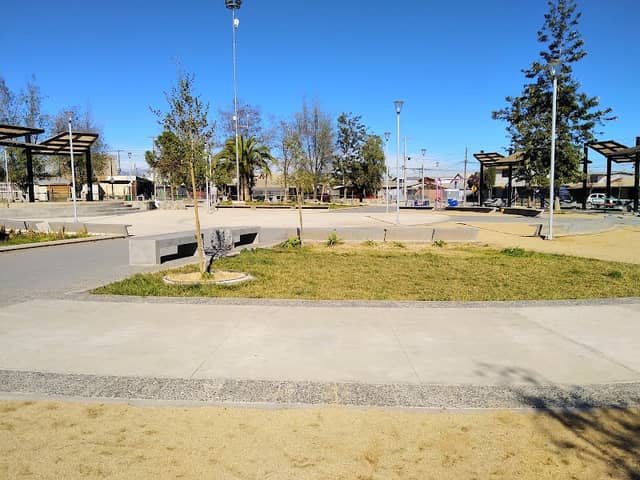 Plaza Orlando Letelier 546 - Image 1