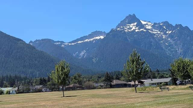 Old School Park - Image 1