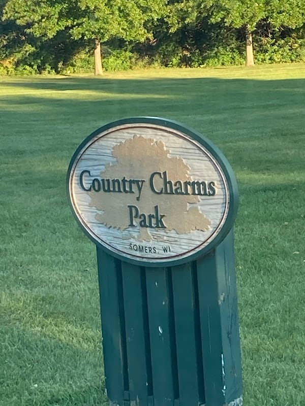 Country Charms Park - Image 2