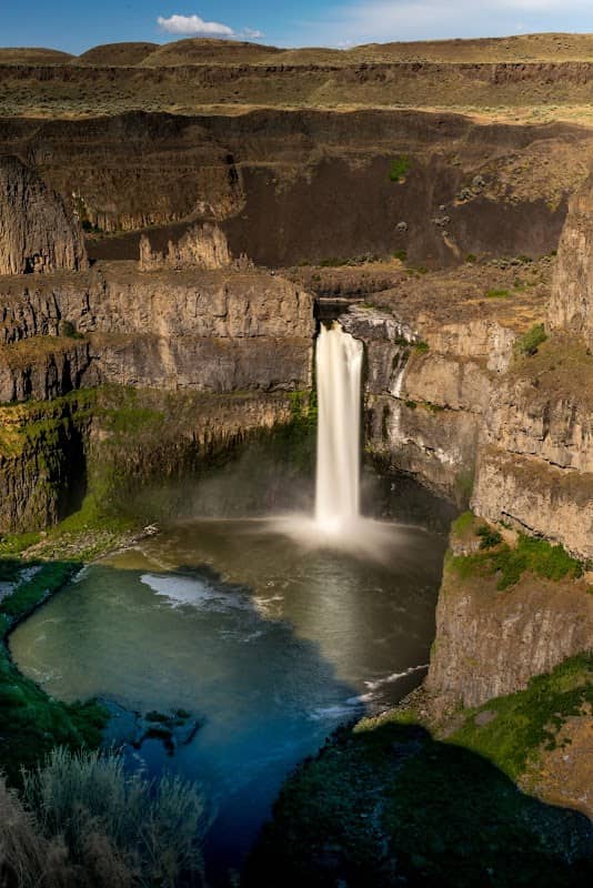 Palouse Falls parking & trails - Image 1