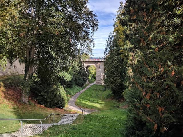 Stadtgraben Park - Image 2