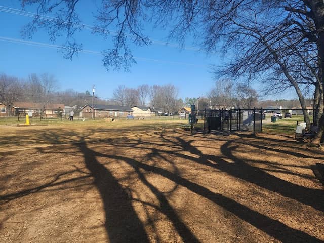 Mount Juliet Bark Park - Image 1
