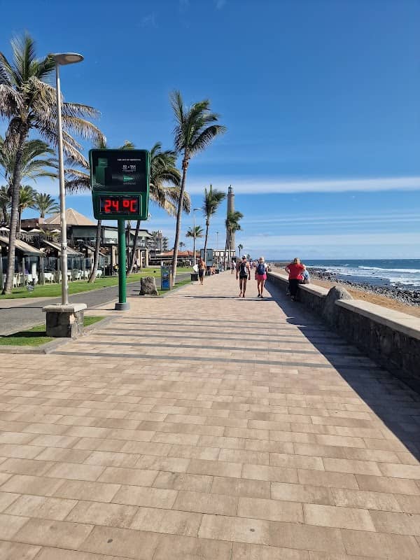 Maspalomas promenade - Image 1