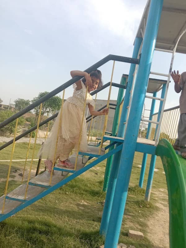 پارک - Image 2