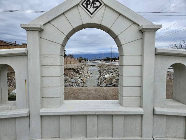 Pacific Electric Bike Trail Rialto - Image 1