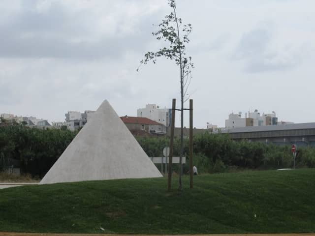 Rotunda das Salinas - Image 1