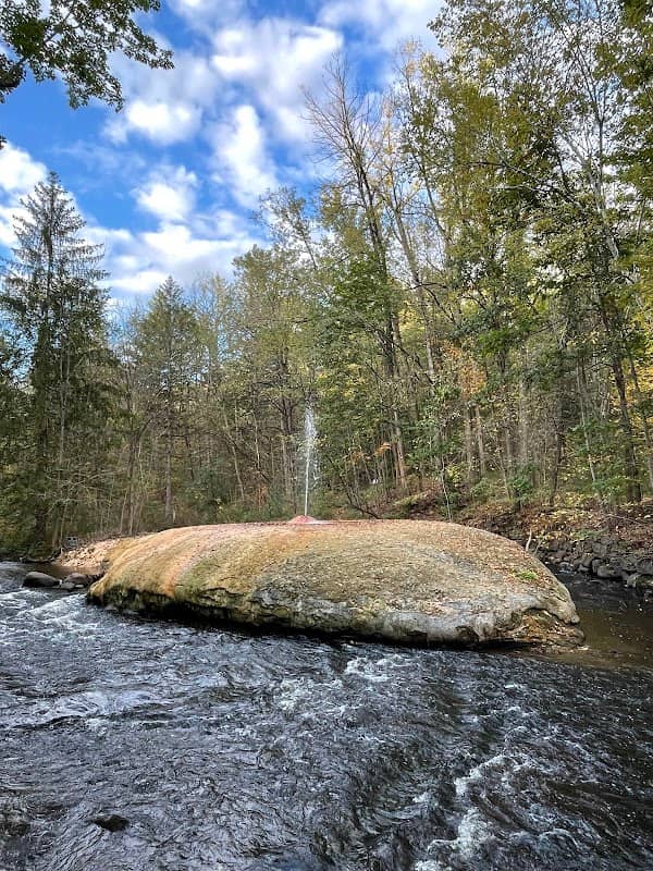 Geyser Brook Geyser - Image 2