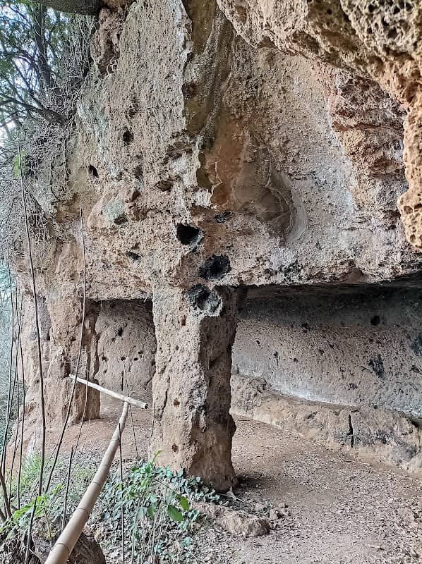 Santa Maria alle grotte - Image 1