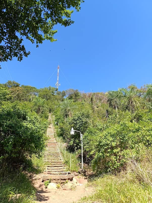 Escalinata Cerro Antena - Image 1