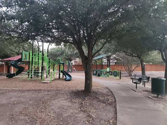 Falcon Pointe Park - Image 1
