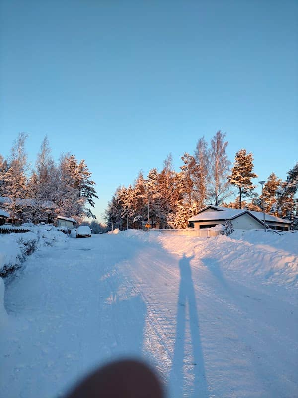 Jolkbyn Karhupuisto - Image 1