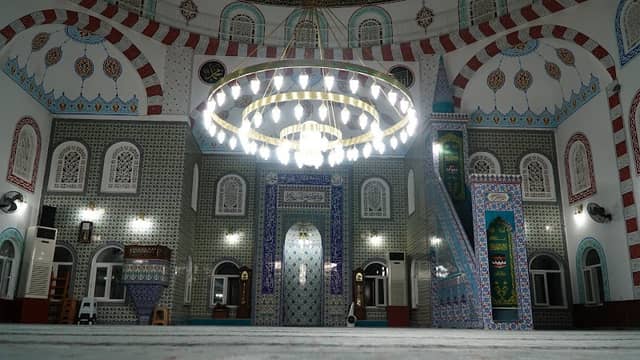 Laleli Mesir Cami - Image 1