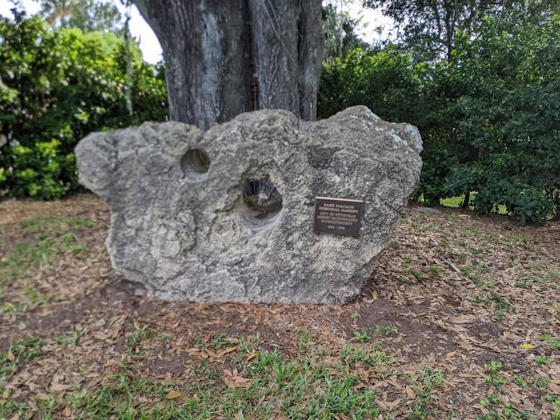 Zane DeLoach Memorial Garden - Image 1