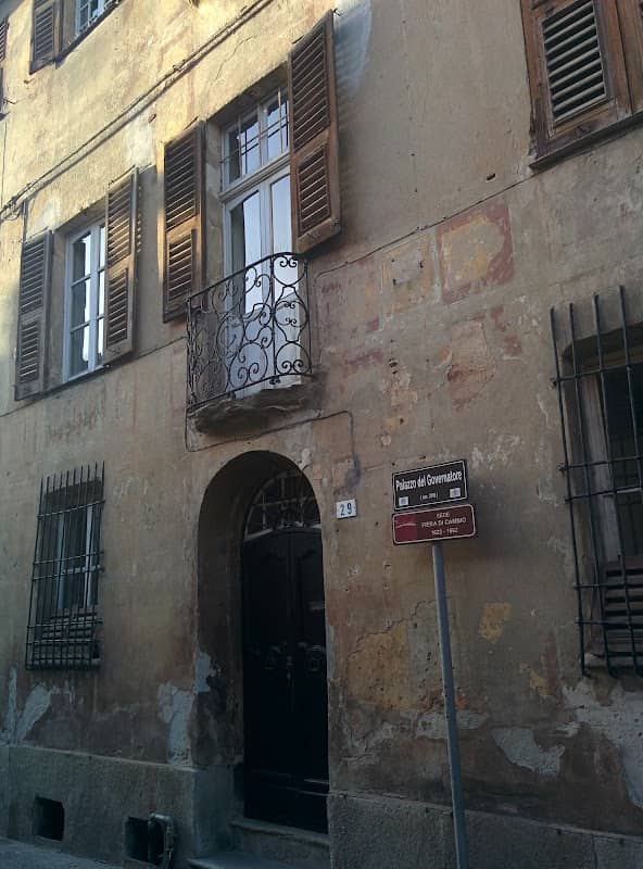 Palazzo del Governatore - Antica Sede della Fiera di Cambio e Dimora del Pittore Beppe Levrero - Image 2