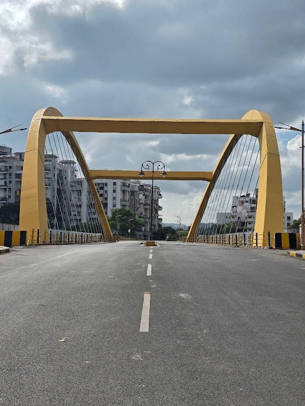 Tik-Tok Bridge - Image 2