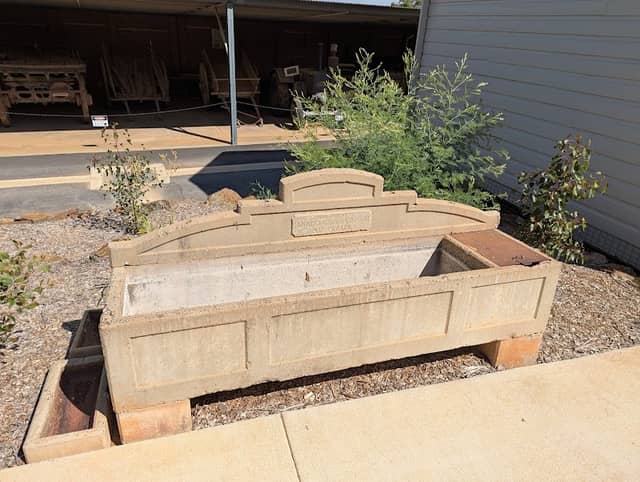Annis & George Bills Horse Trough - Image 1