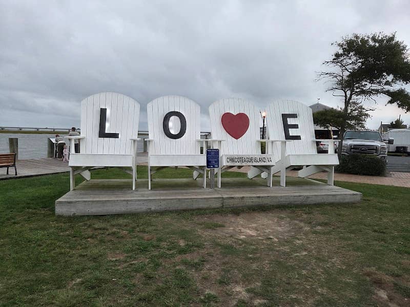 Chincoteague Love Chairs - Image 1